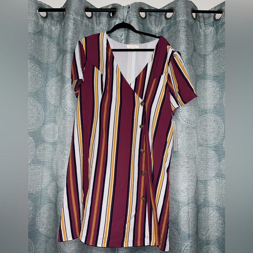 Short Sleeve Dress